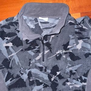 Quarter Zip Columbia Pullover